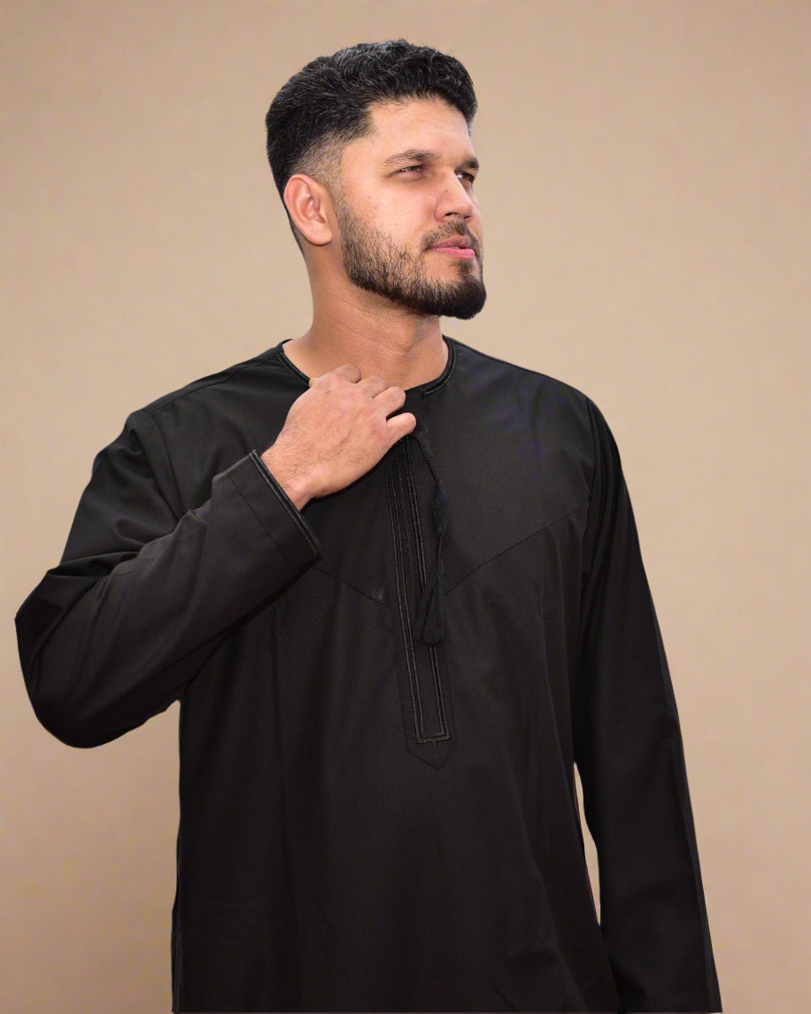 Classic Omani Style Thobe – Black with Black Tassel