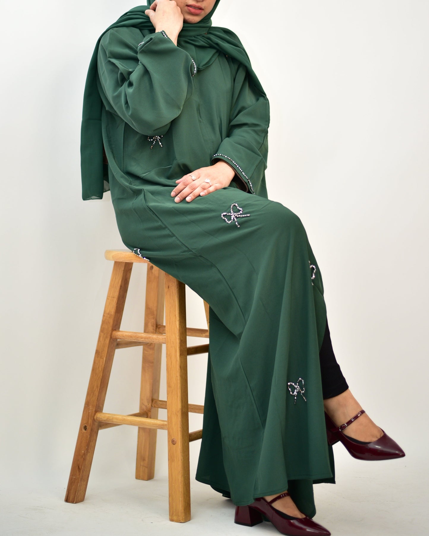 Elegant Green Nida